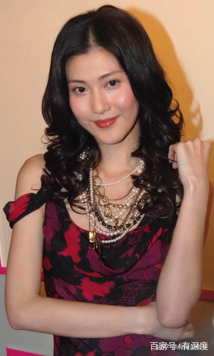 被林家收养后她爱上了好朋友的老公,后来设计套路坐上了林太太的位置