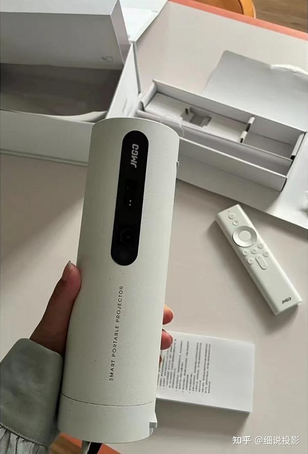 JMGO 坚果 P3S 家庭影院投影仪便携投影机 白色 知乎