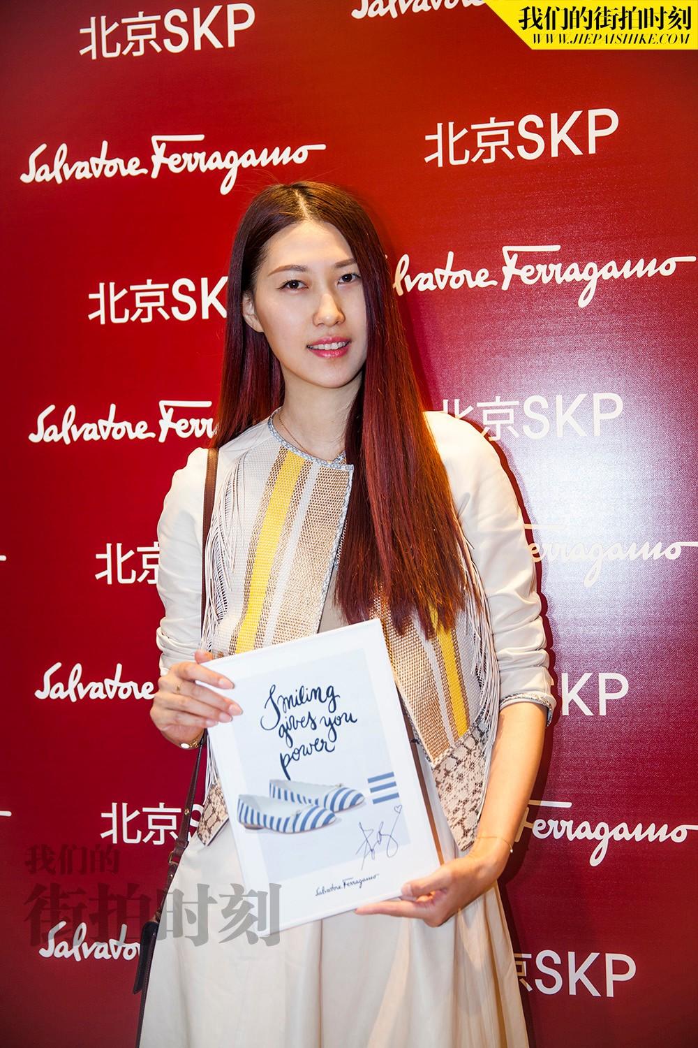 salvatore ferragamo全新芭蕾舞鞋优雅上市,世界小姐张梓琳现身发布会