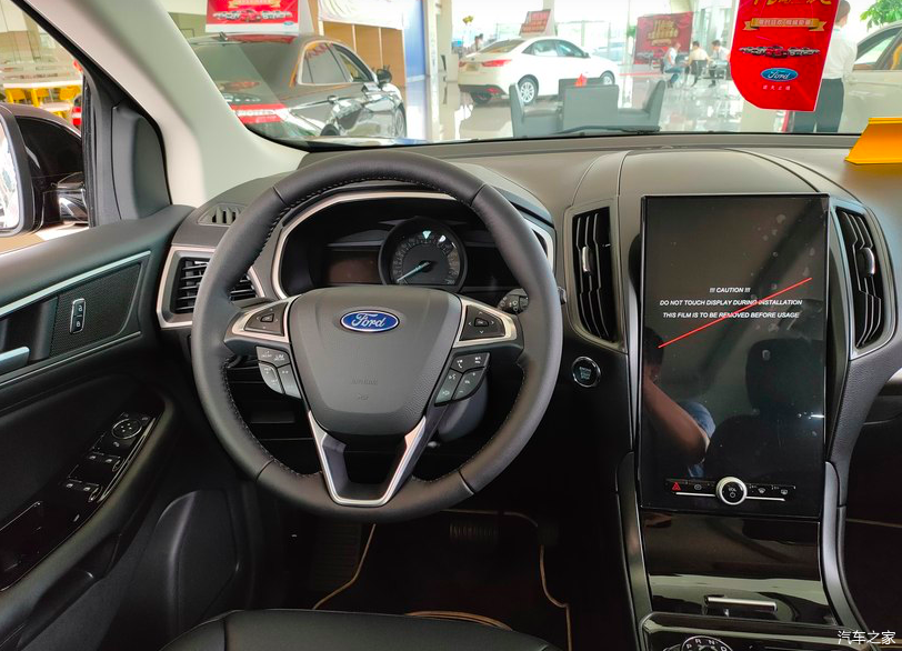 2020款福特锐界进店黑色涂装很帅气配适时四驱360度全景影像