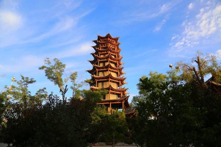 张掖甘州八景之一木塔疏钟