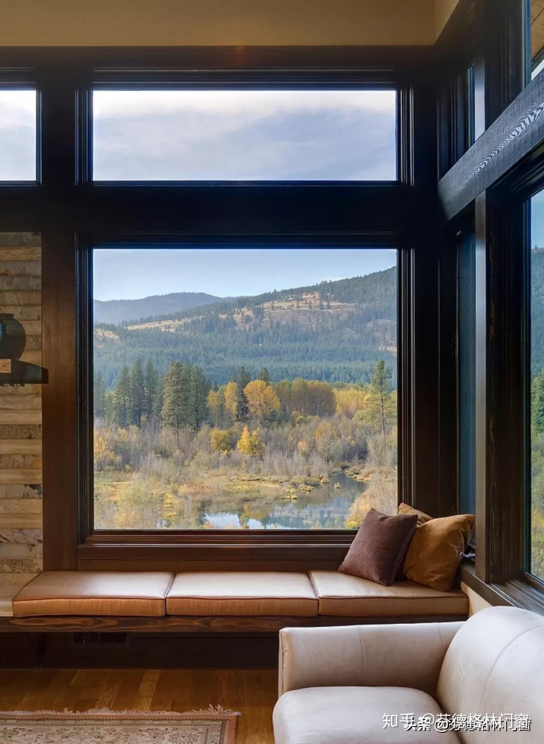 民宿里有哪些让人惊艳的特色窗户设计