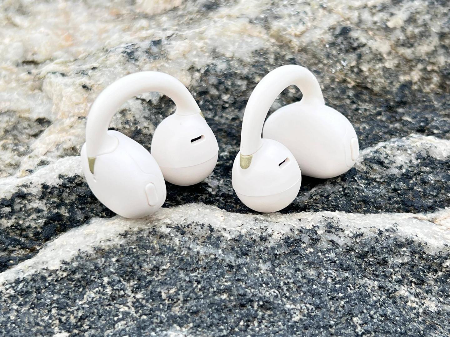 音质震撼+佩戴舒适+AI加持!实测开放式耳机OHAYO雷登AiryClamp A7