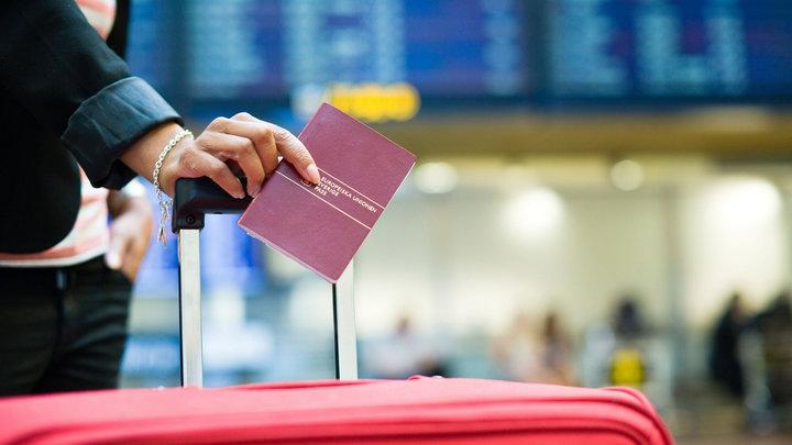 我办签证为什么还要交vip服务费