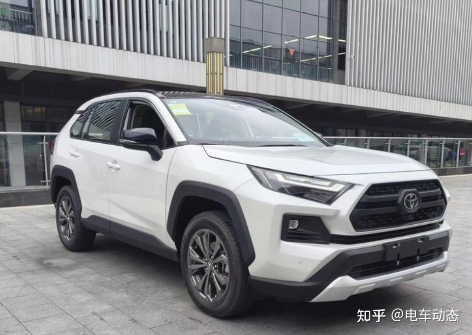 丰田也不要尊严了rav4荣放跌破14万你会买单了吗