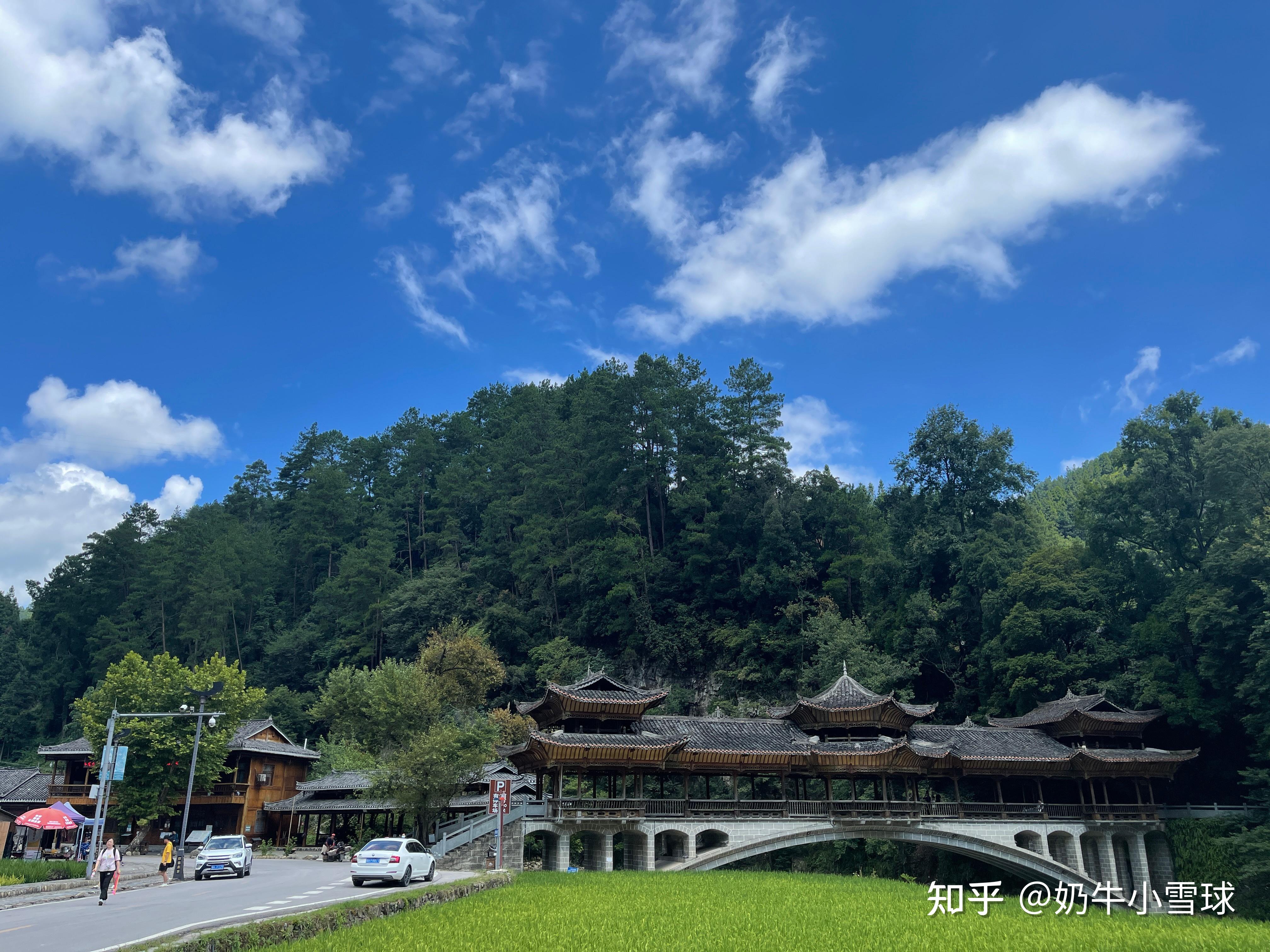 上寨虽然已经作为郎德苗寨景区的一部分被开发为旅游景点,但是由于该