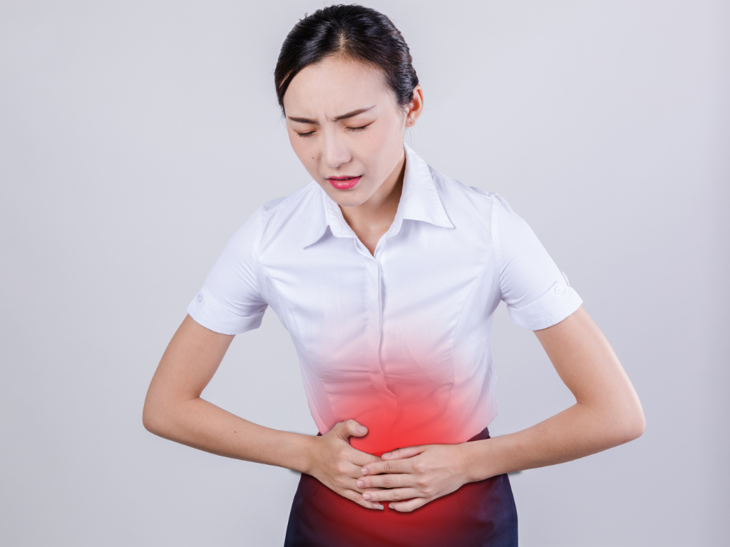 高考遭遇大姨妈应急两招迅速摆脱痛经