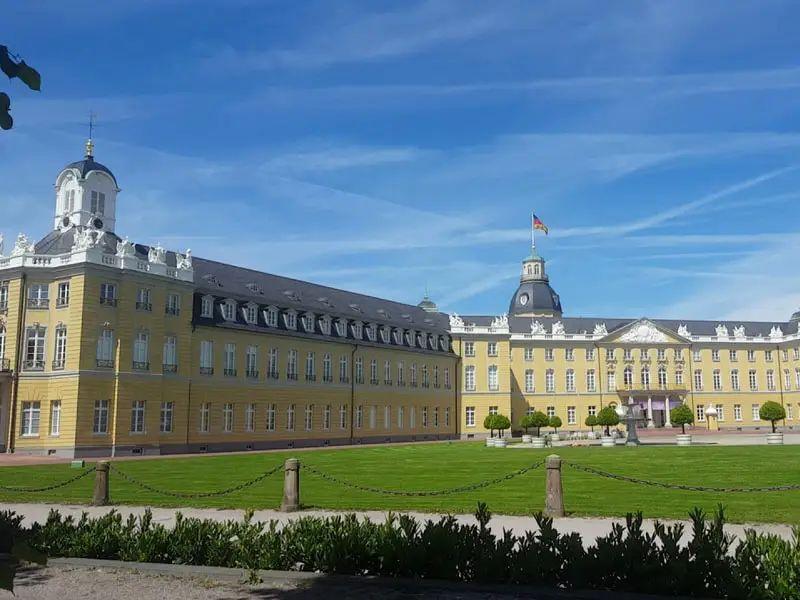 德国顶级理工高校kit,凭借什么和慕尼黑工大掰手腕?_麦熊德国留学