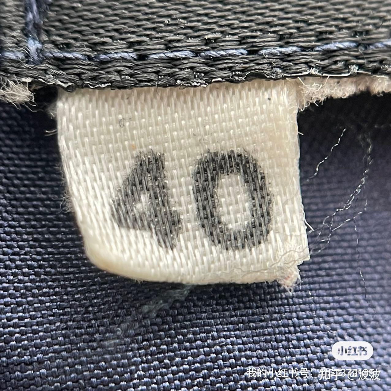 香奈儿衣服鉴定中