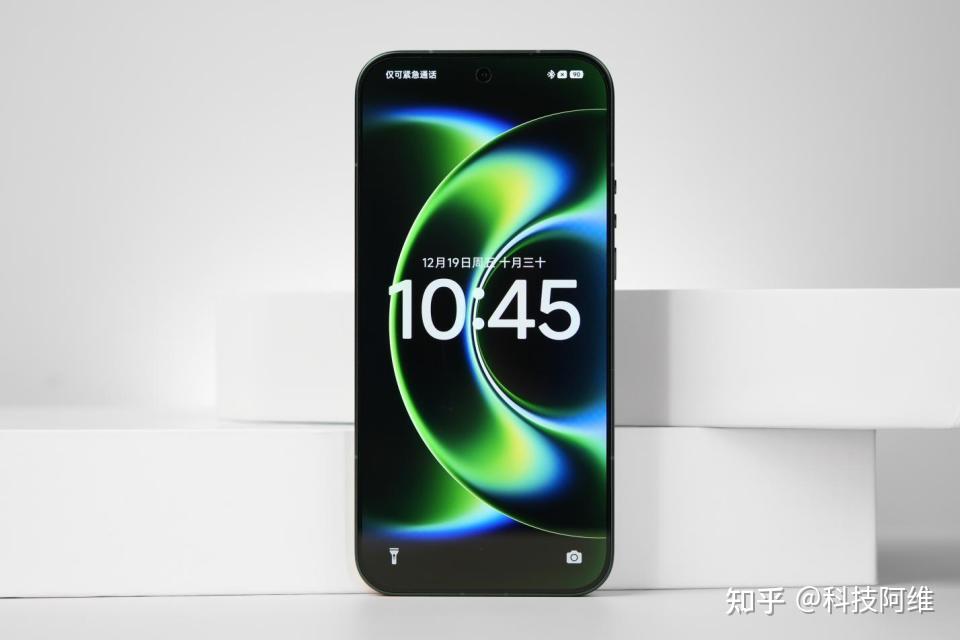 买手机不要小气,2026公认“拍照最好”的3款影像旗舰,512GB用6年不换机