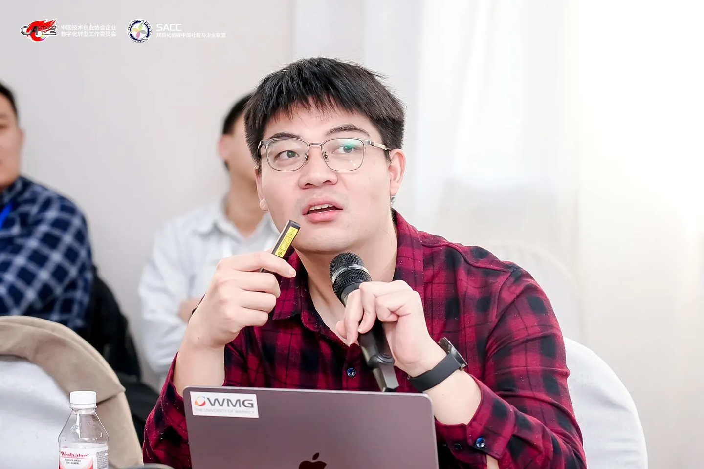 开源中国参加2025敏捷生态大会：智能化软件工厂构筑工业研发新范式 - 知乎