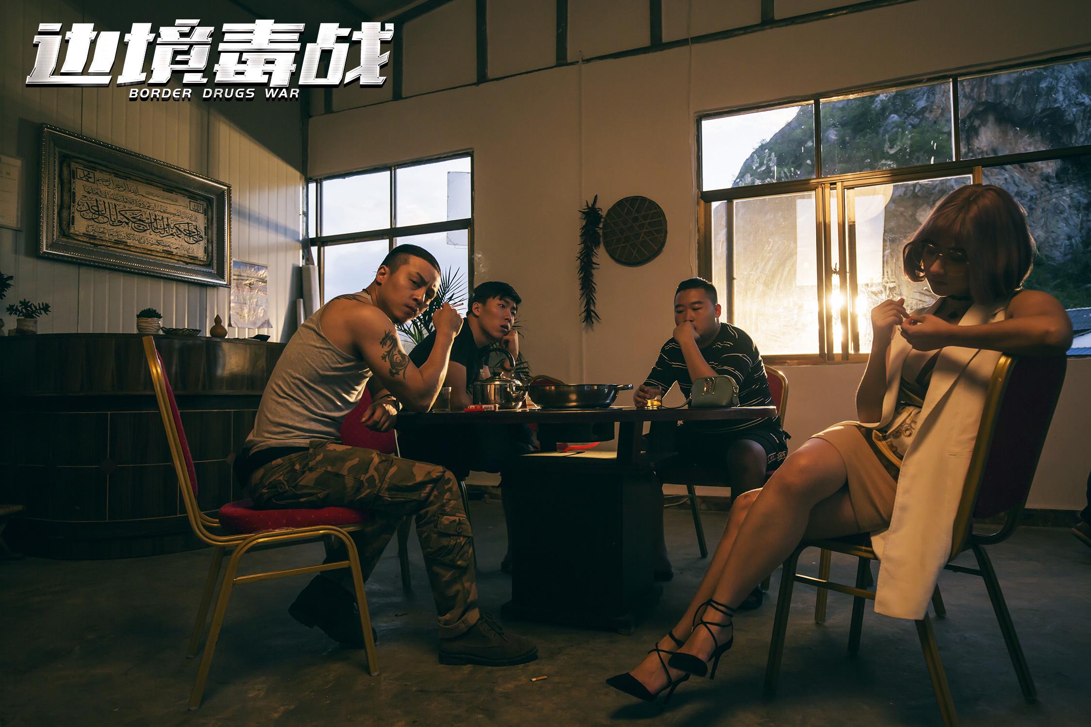 卧底警察以身试险,手刃毒贩义薄云天