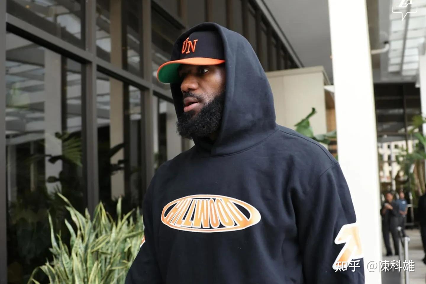 湖人赞成交易戴维斯季后赛失利就交易送走只因他不是最强内线