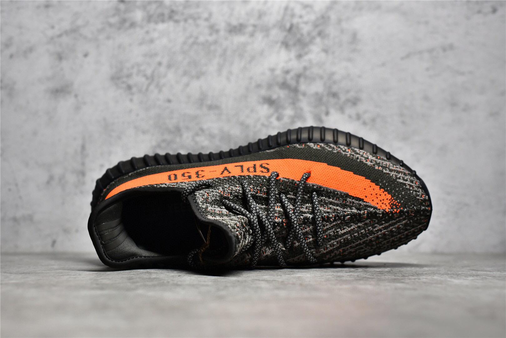 阿迪達斯灰橙暗黑adidasyeezy350v2boost椰子髒橘運動鞋hq7045