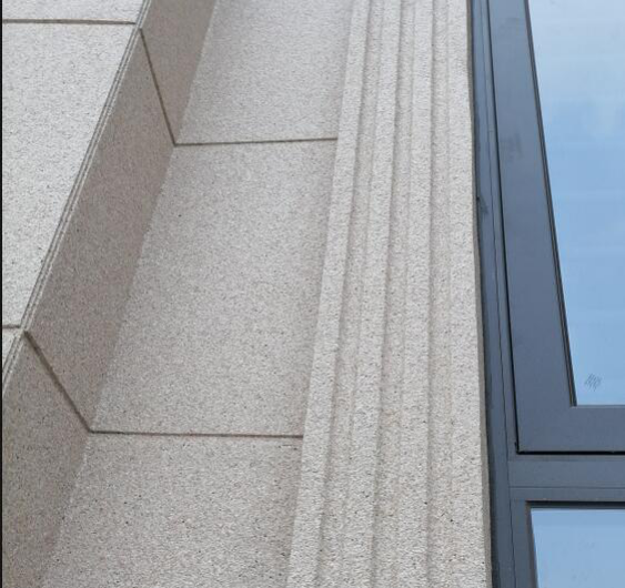 四,水包砂分格缝的宽度根据分格面积的大小合理来设计分格缝的宽度