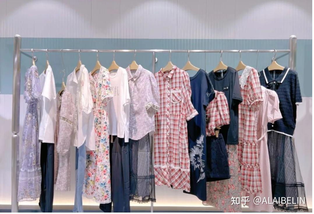 芭依璐服饰旗舰店图片