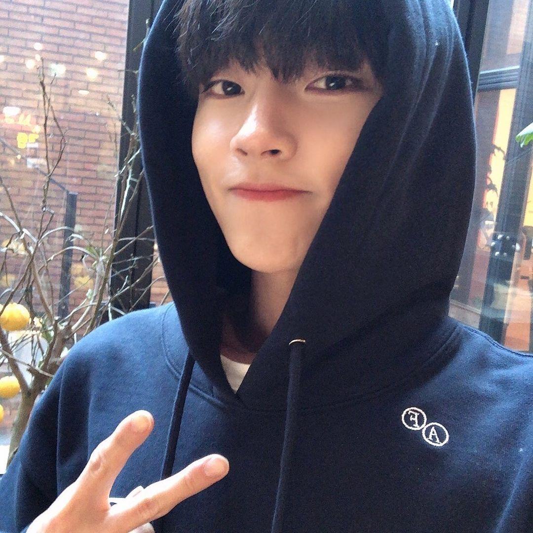 他们几位的ins已经沦陷了!小时尚app可以直接看 也可以存下面的原图!