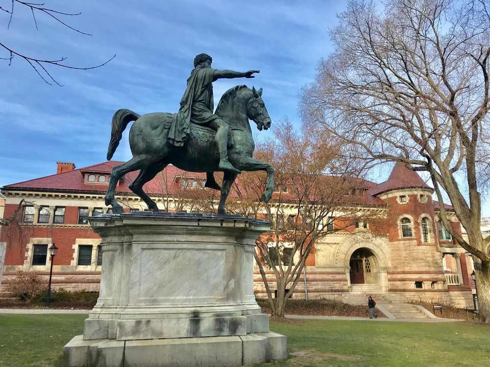 九英里高端私人定制项目布朗大学创新管理与创业硕士深度解析定制低