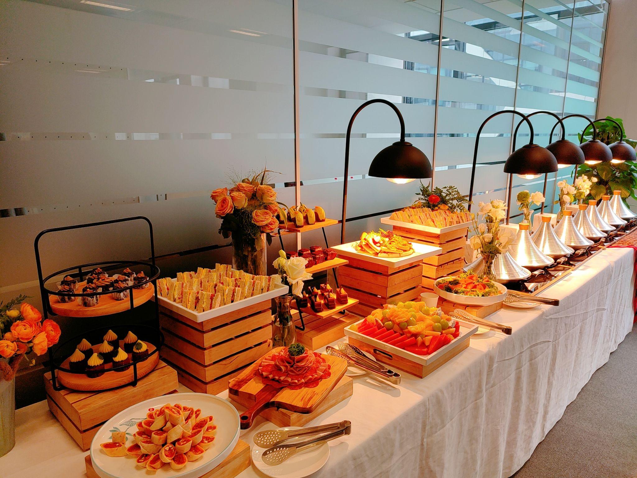 新的一年 新的开始 #自助餐上门 #婚礼自助餐 #公司自助餐