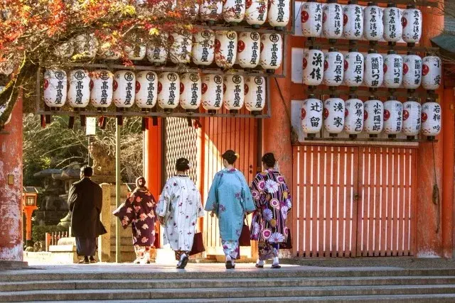 日本新年参拜，是怎样的？ - 知乎