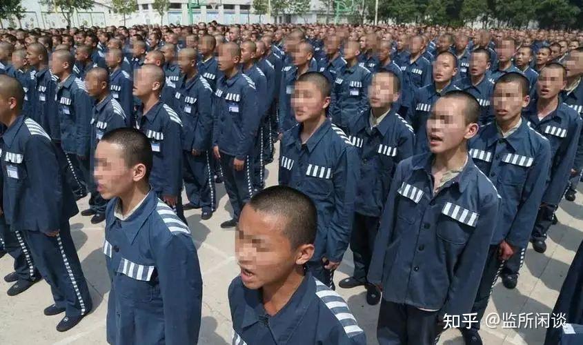服刑人员春夏秋冬,分别穿什么衣服? - 知乎