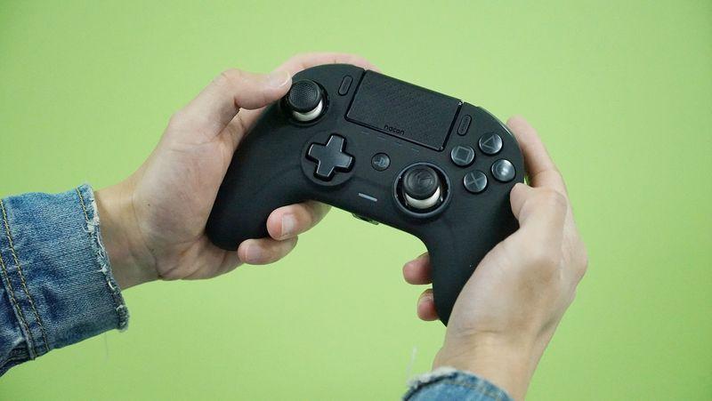 nacon精英手柄三代国行版开箱为定制体验带来新方向