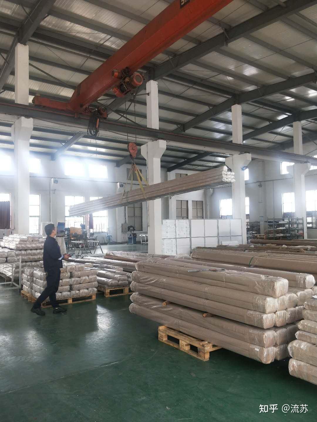 截面大小各不相同,但是大多数也不超过300*300mm,但是铝材长度不一