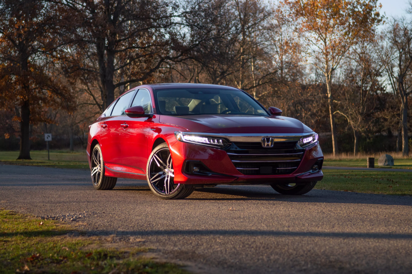 2021款本田雅阁混动版恰如其分的平稳