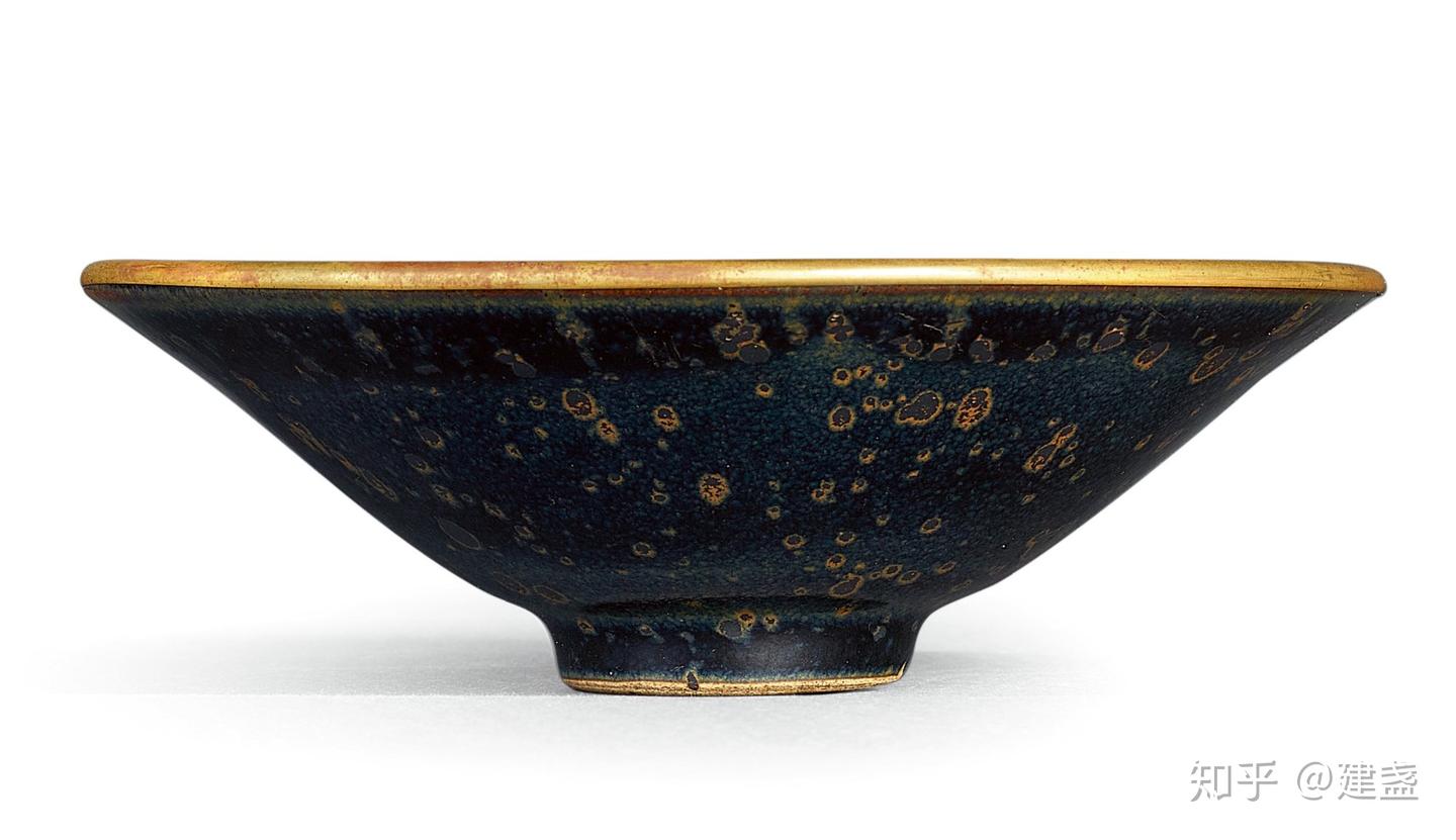 仅4年估价便翻30倍，这只建盏拍卖排行前六的老盏，能刷新榜单吗？其他