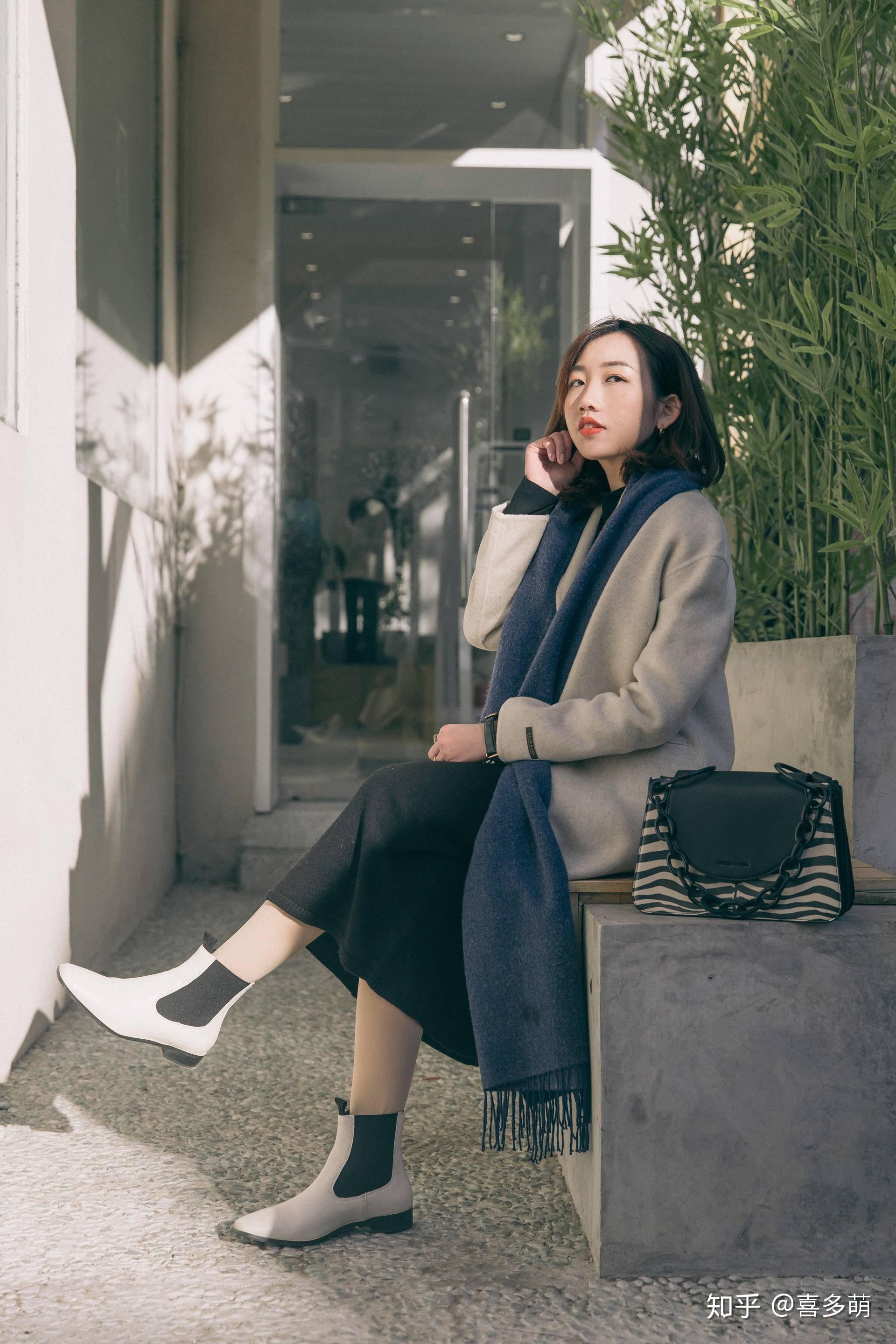 女生怎么穿搭出属于女生的感觉 v2-193d0e932fd92eab7c4d313b65949694_r.jpg