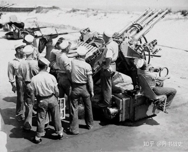 高射炮中的哈士奇美国28毫米芝加哥钢琴四联装高射炮
