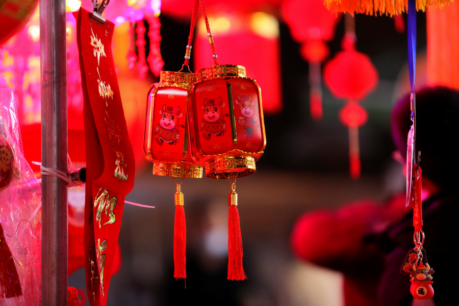 非遗市集上元灯展在温江元宵得这么闹