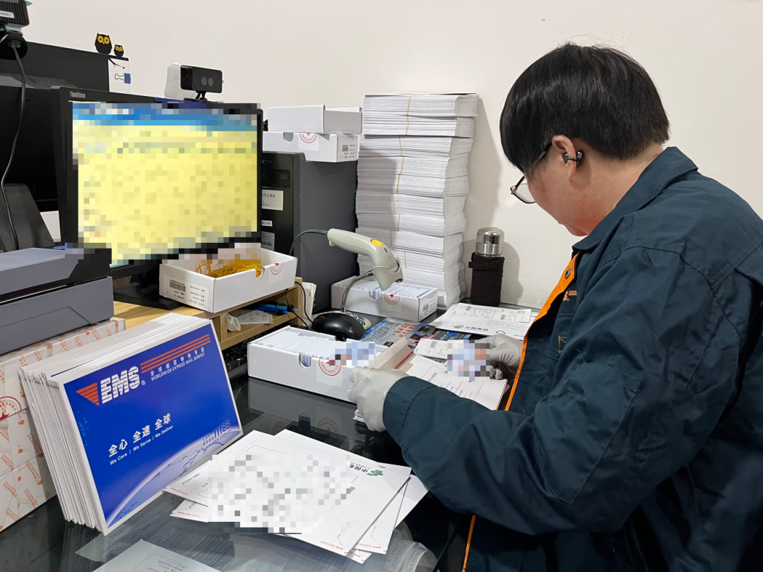 “全程网办”出入境证件第一批成功送达→ - 知乎