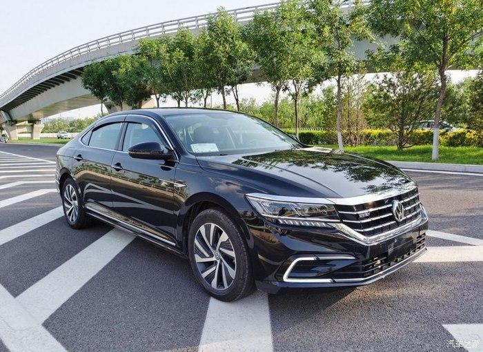 最后还是选择了它帕萨特phev提车了