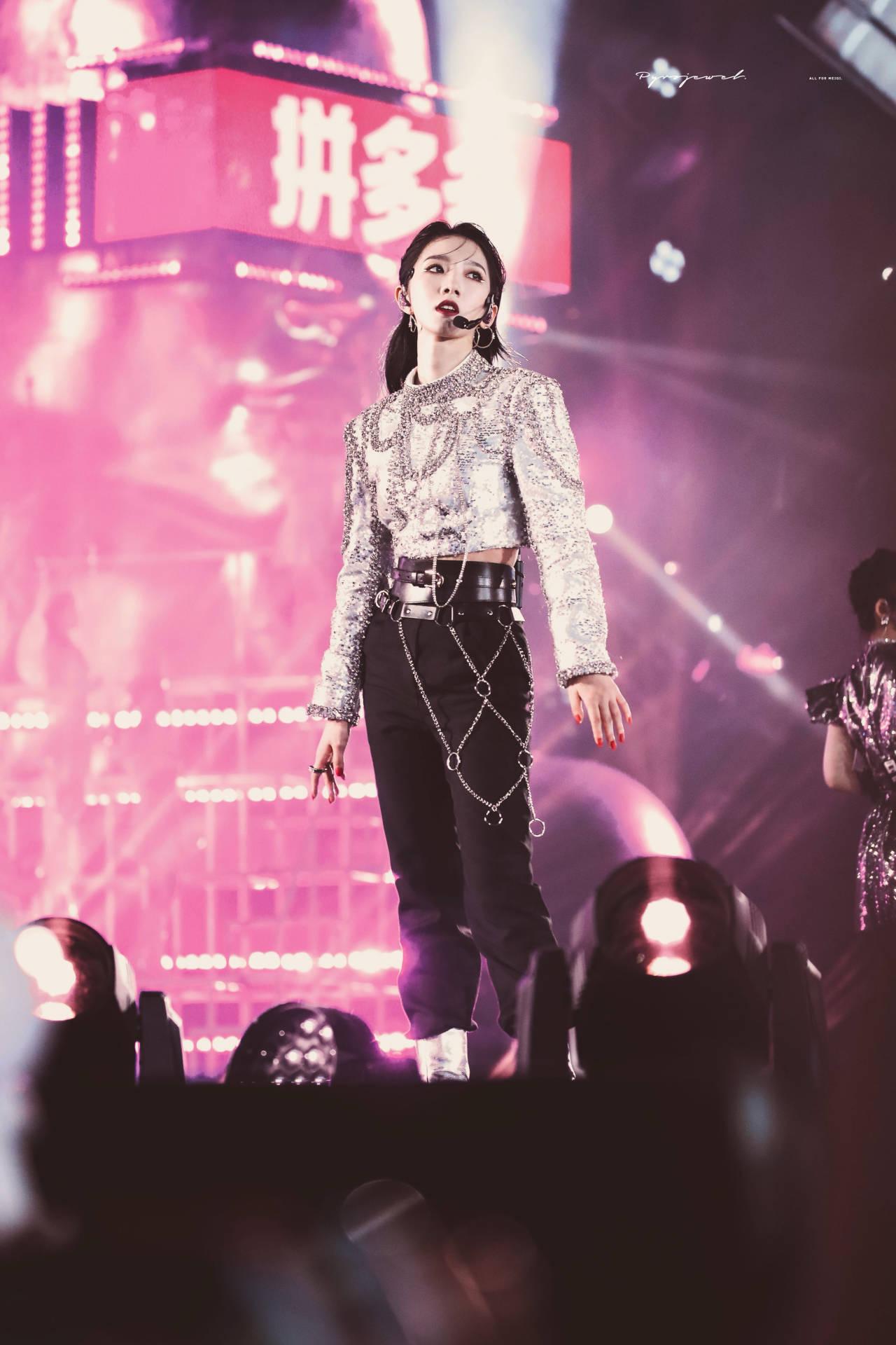 孟美岐跳舞和其他人真的不一样