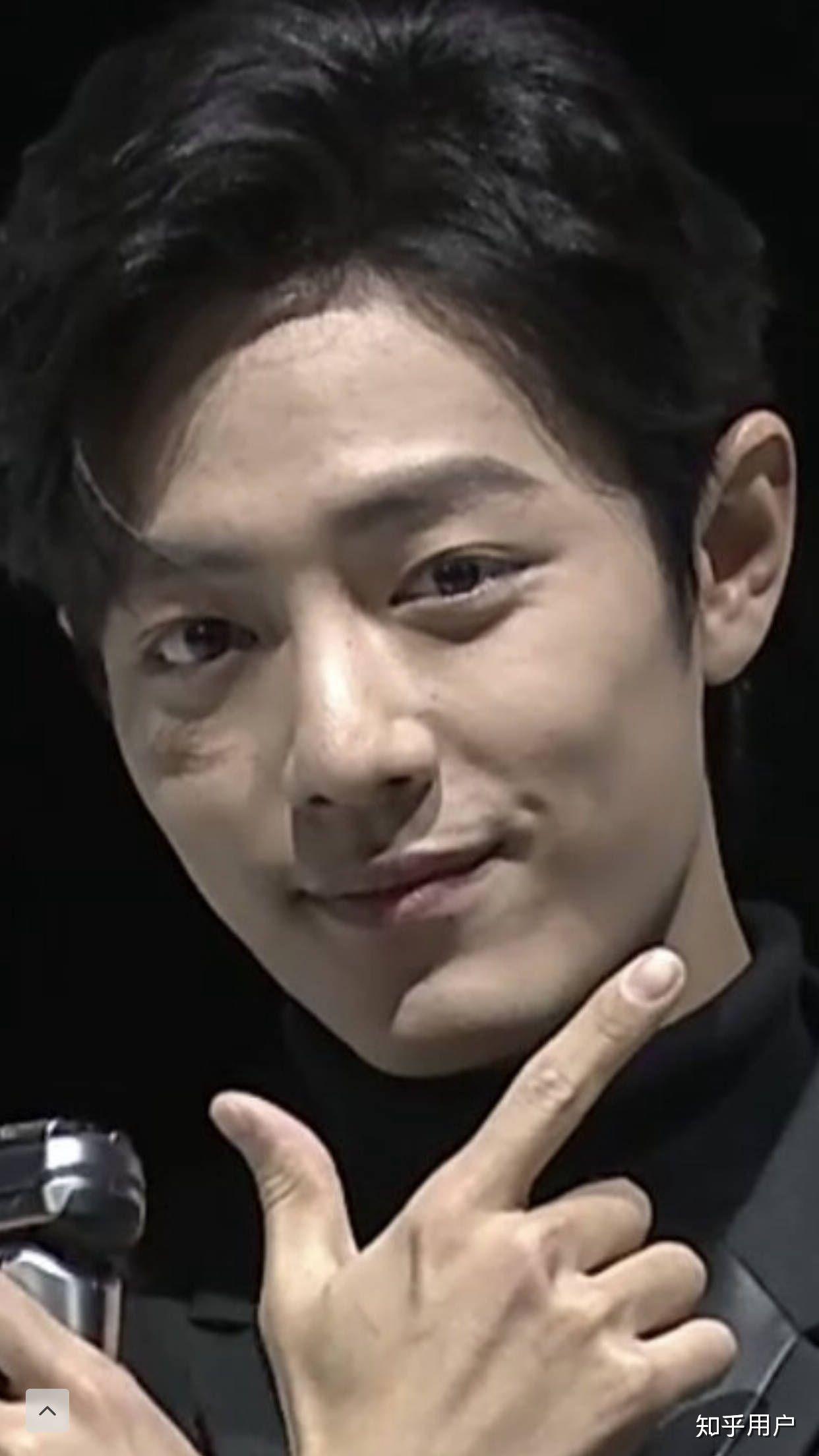 有没有肖战的丑照? - 知乎