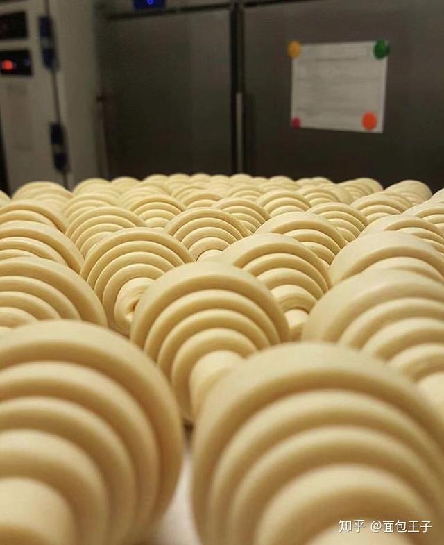 冷藏冷冻面团梨肌现象解析面团表面为什么会有小气泡