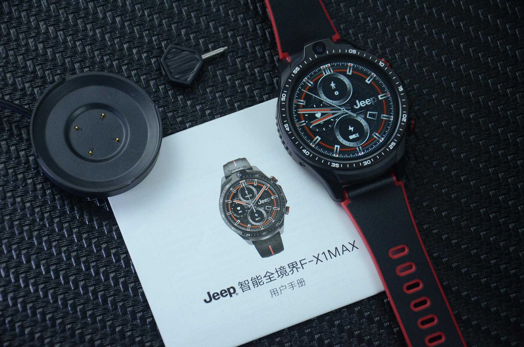 内置128gb存储空间的全网通智能手表jeep黑骑士评测