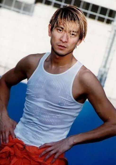 刘德华的二十五年都在这首歌中