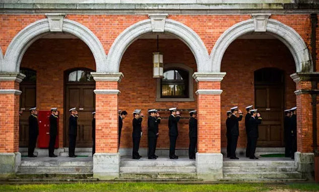 日本海上自卫队第一术科学校暨干部候补生学校,其前身就是江田岛海军