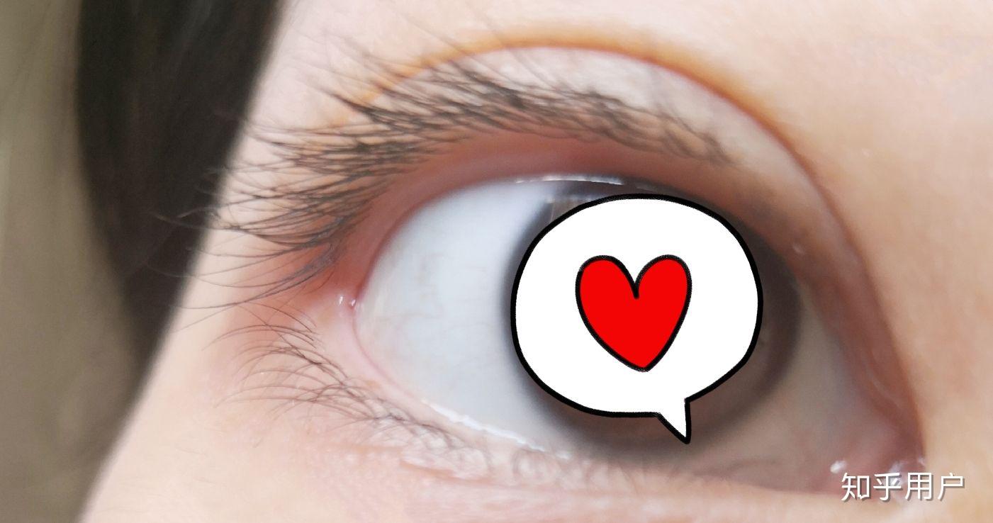 双层睫毛长什么样子