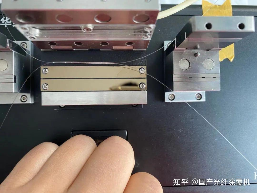 华纤光电科技最新光纤涂覆机技术标准