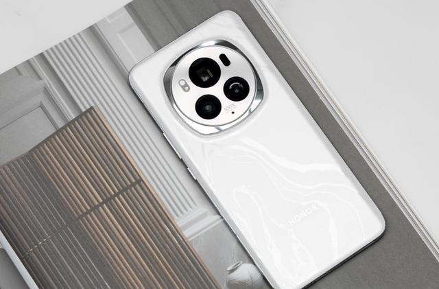 荣耀太拼了magic6直降809元才发布了两个月