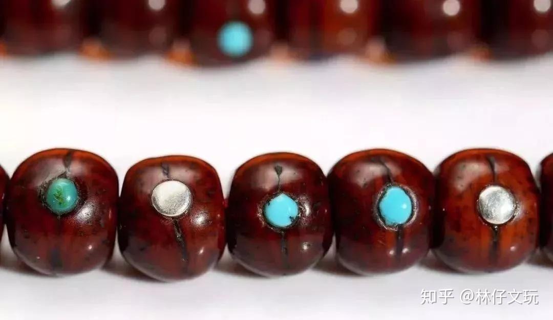 李连杰师兄的凤眼念珠佛珠拍出206888元是炒作