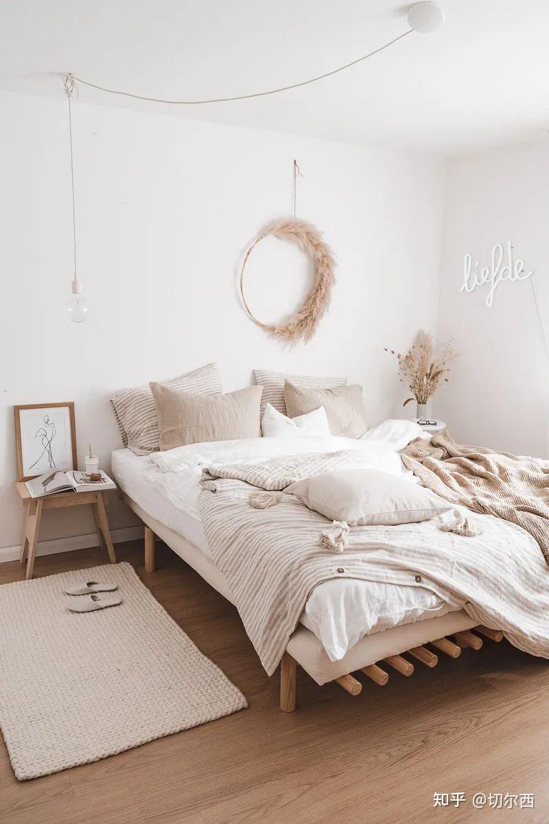 今天简单分享一下怎么能拥有一个高颜值的床