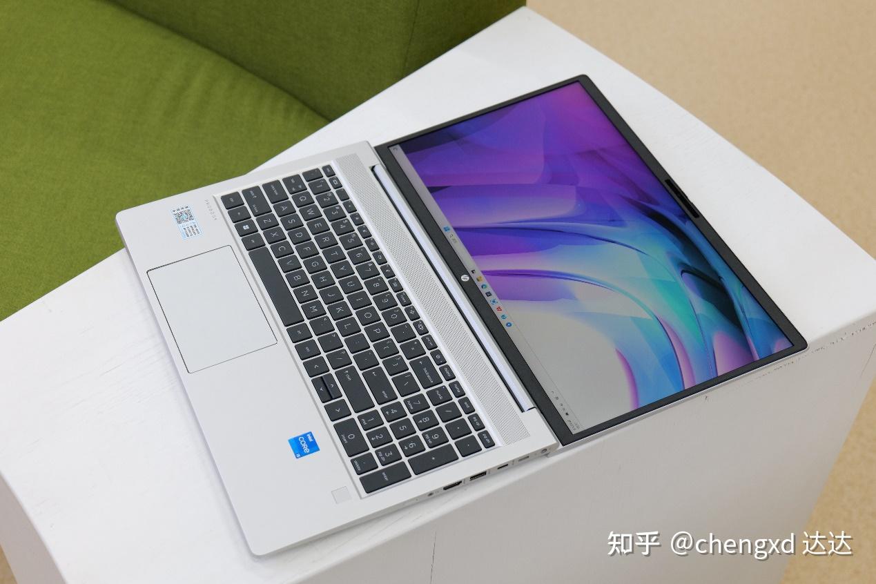 5k高刷屏,经典商务本重磅升级——惠普战66六代酷睿版评测 - 知乎