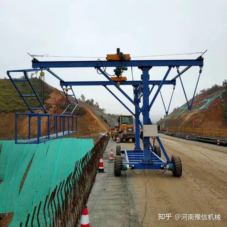 混凝土防撞墙模板台车