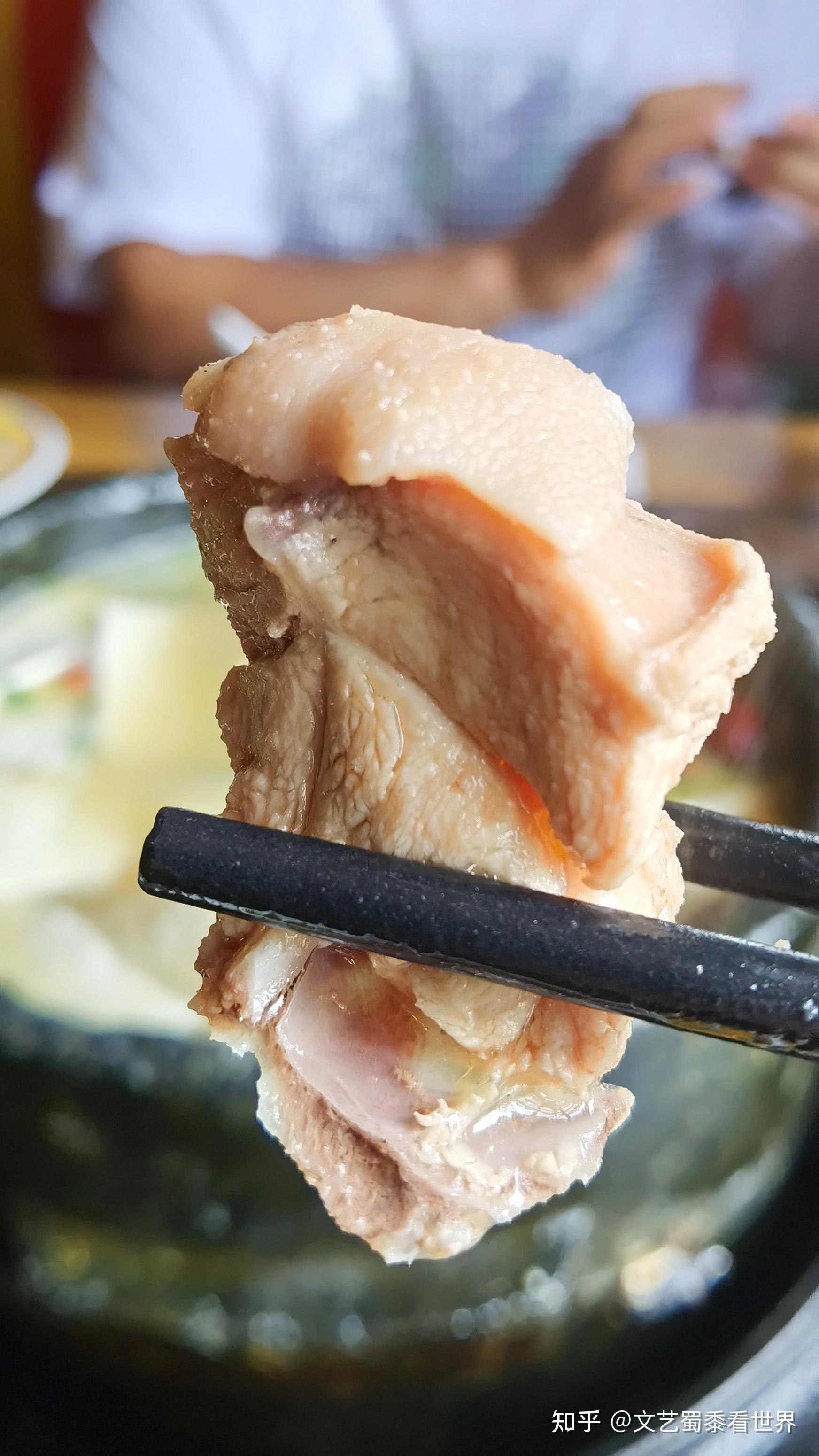 产自西藏墨脱的一口石锅成就了鲁朗,鲁朗石锅鸡的美名已传遍四方 - 知乎