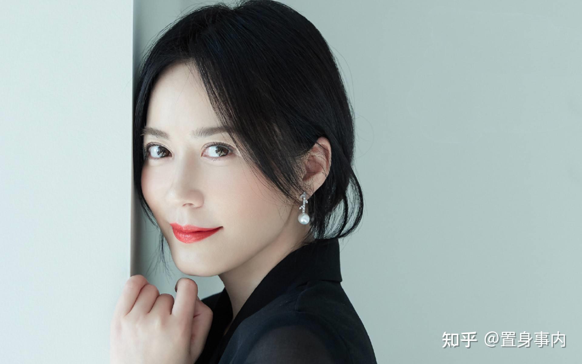 50岁的年纪30岁的身材这些中年女星的曼妙多姿真叫人服气