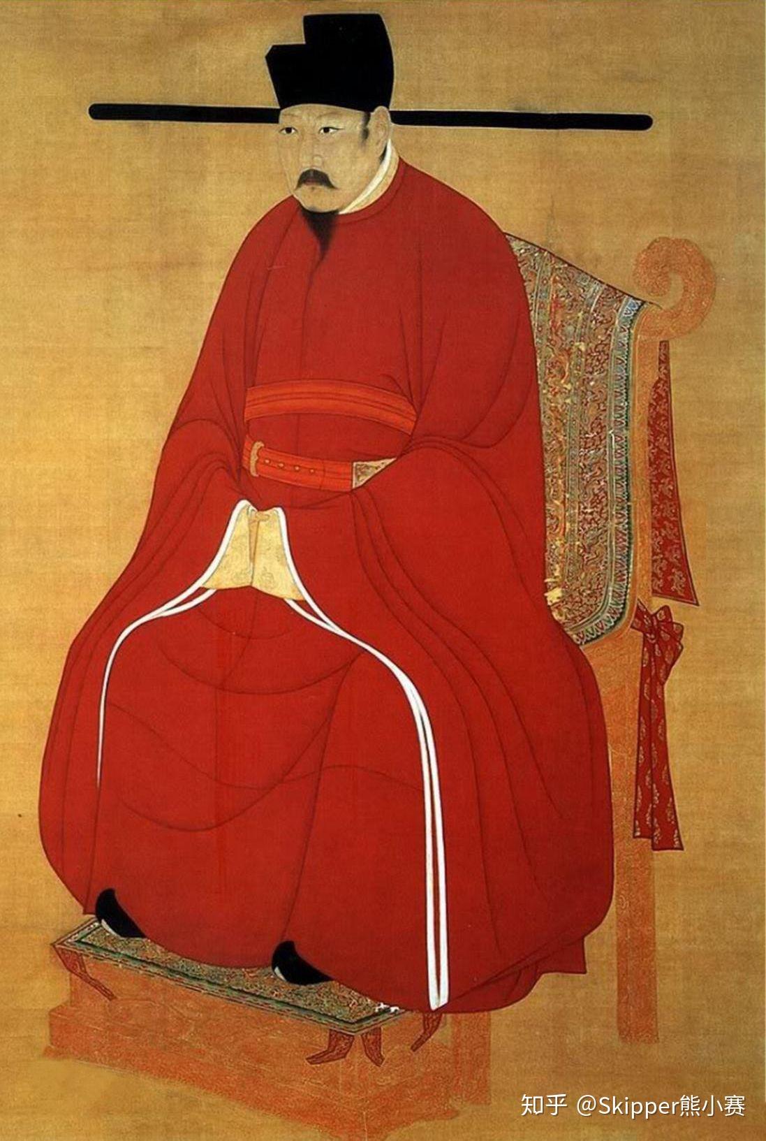 为何中国古代皇帝的龙袍从来不洗？很多大学生都不知道具体的原因_衣服
